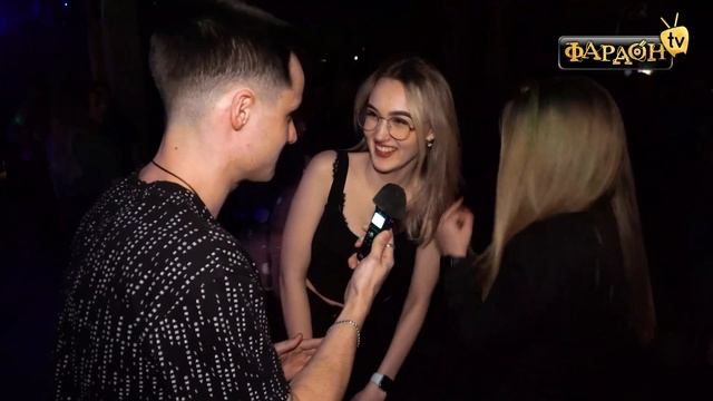 КТО ПРОСПОРИЛ? / ДЛЯ ВАС ТУЕВА ХУЧА / ОНА ПОКАЗАЛА СИСЬКИ / ВАЛЕРА смотреть онлайн