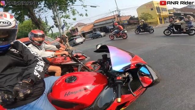 KASIH P4HAM RX KING VS MOGE R6 SESAMA YAMAHA DILARANG SLING S3N990L смотреть онлайн