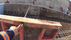 Конструкция банкеток в тоннеле