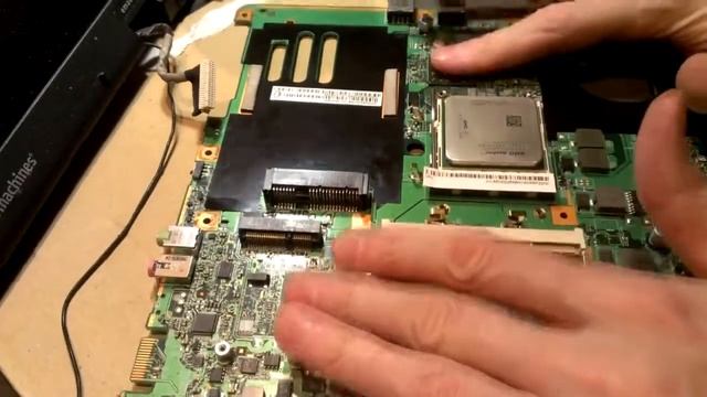 ноутбук Acer EMashines D620 \ нет изо и загрузки