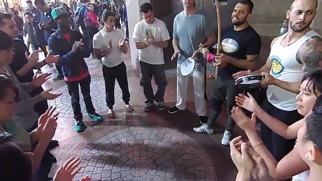 Capoeira in HK Times Square on 4 Feb. 2017 - 1 смотреть онлайн