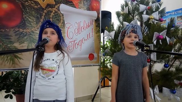 Горячева Мария + Муравьева Ева - "Частушки Бабок - ежек!" смотреть онлайн