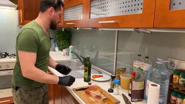 ОСТОРОЖНО ТУНЕЦ вкуснее не бывает. смотреть онлайн