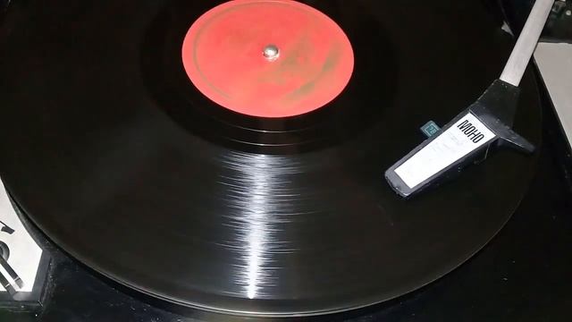 ЗАГАДКА (Foxtrot) - Ferdinand Krish 1941 78 RPM смотреть онлайн