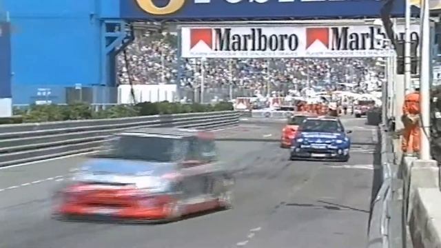 R.I.P.A.J Racing - Renault Clio V6 - Présentation смотреть онлайн