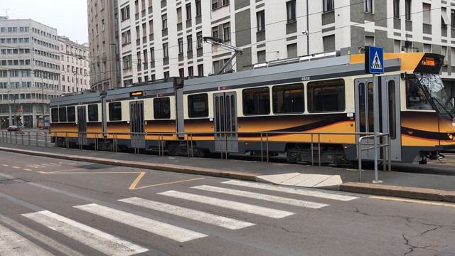 Milan tram, Italy. 2/Трамвай Милана, Италия. 2 смотреть онлайн