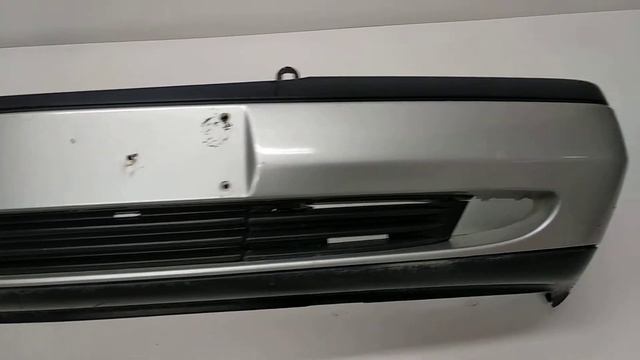 Бампер Mercedes W202