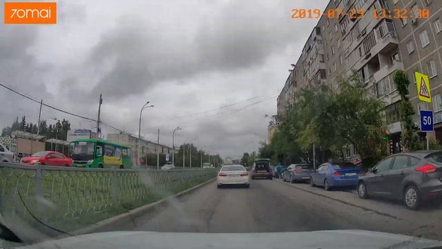 Xiaomi 70mai Dash Cam Pro + Pride Junior Pro 12" смотреть онлайн