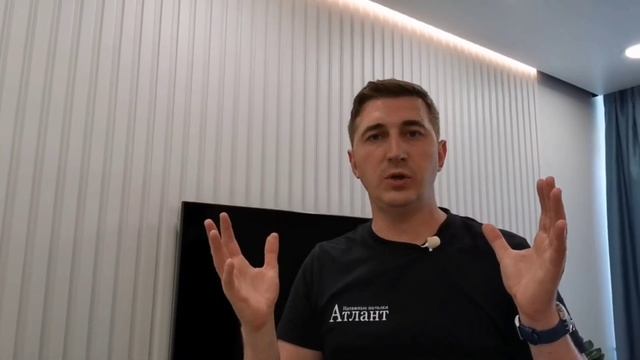 Натяжной потолок или обои? Что делать в первую очередь? Последовательность ремонтных работ смотреть онлайн