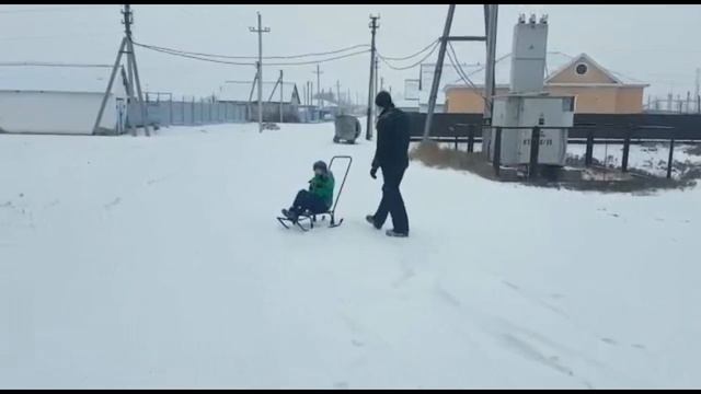 Наряжаем ЁЛКУ/Украшаем двор/Гуляем на площади/