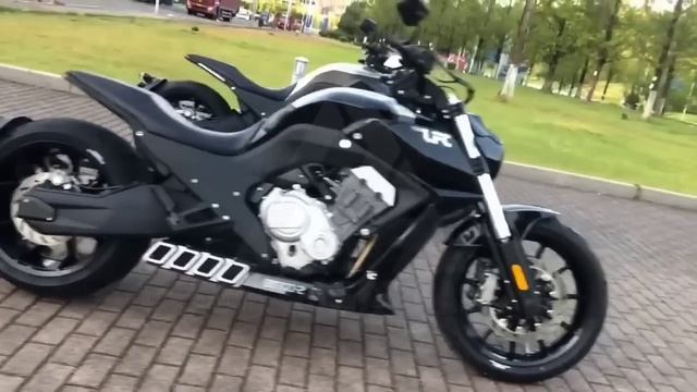 MURAH DAN MEWAH! INILAH WUJUD DAN SPESIFIKASI MOTOR CRUISER BENDA LFC 700