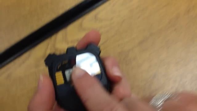 How To Read and Use A Stopwatch смотреть онлайн