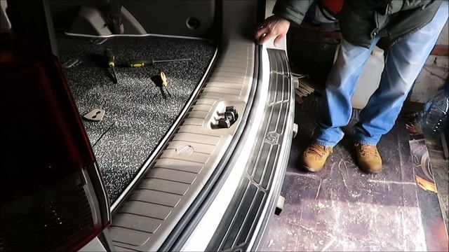 Как отрегулировать заднюю дверь автомобиля смотреть онлайн