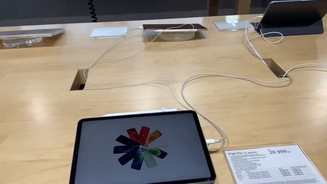 iPhone 12 Pro Max .Иду за мечтой, помогите выбрать цвет . смотреть онлайн