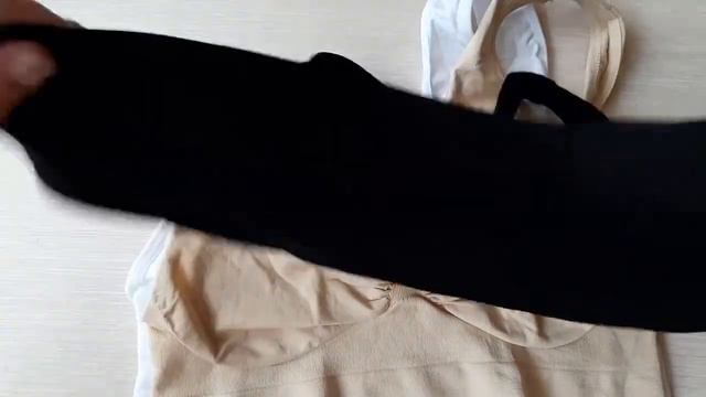 Сделала заказ через интернет комплект из трех топов бра и была очень разочарована | Распаковка смотреть онлайн