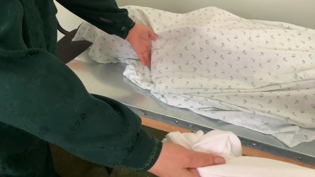 Кәфенлекне кайчан әзерләргә? 7 дәрес. Порядок заворачивания покойного в саван. Мөгәлимә Гүзәл ханым смотреть онлайн