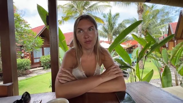 Нарвались на НЕПРИЯТНОСТИ на БАЛИ. В поисках ТОП пляжей в Улувату смотреть онлайн
