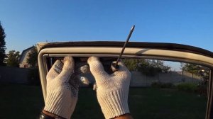 Разборка двери«Волги» Газ 24