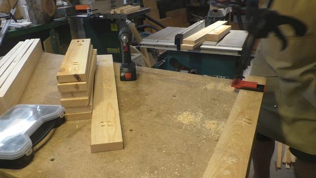 Клумба из не строганной доски: сборка, финишная обработка смотреть онлайн