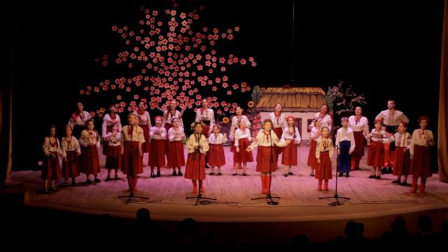 "Ой, роде наш красний" ("Oh, our family is beautiful" / "Guelder rose in the field") смотреть онлайн