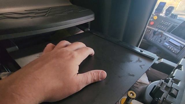 full truck tour. 2024 VOLVO VNL760 смотреть онлайн