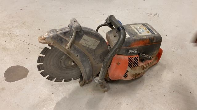 Motorkap, Husqvarna K750 смотреть онлайн