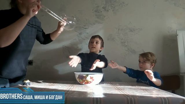 Как надуть гигантские ПУЗЫРИ смотреть онлайн