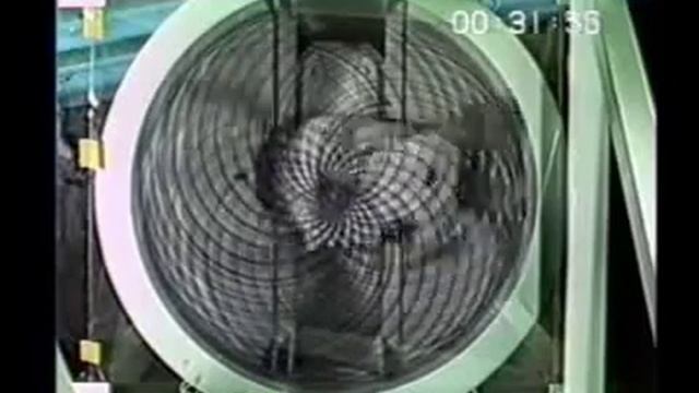 Перемешивание в планетарном бетоносмесиителе SICOAM MP смотреть онлайн