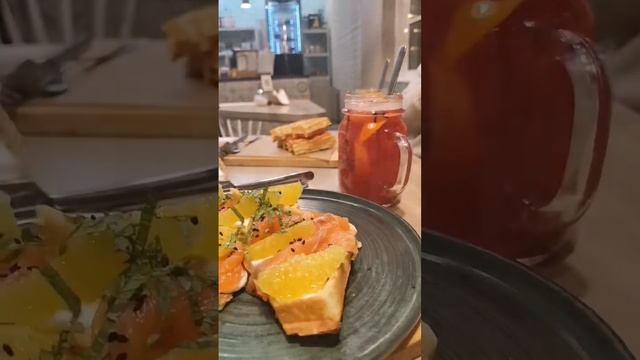 Вафля House - место, которое мне нравится. Как вам Вафля House? Пишите в комментариях #иваново