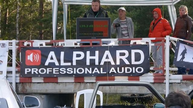 [2014.09.06] (AUTO SOUND 2014-Екатеринбург) Ромашов Денис Vs Шведов Александр (1/4 BACE RACE)