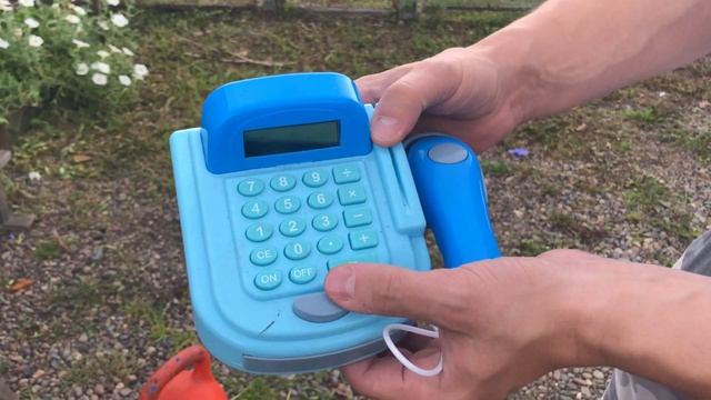 БРОСАЕМ ГИРЮ НА БАЛЛОН С ГАЗОМ! ЭКСПЕРИМЕНТ! смотреть онлайн