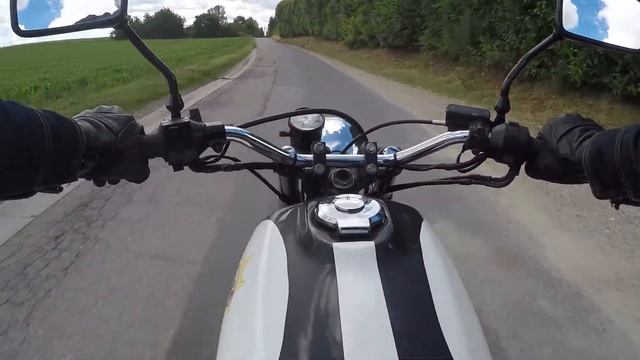 Morning ride Honda VT 500 E Special смотреть онлайн