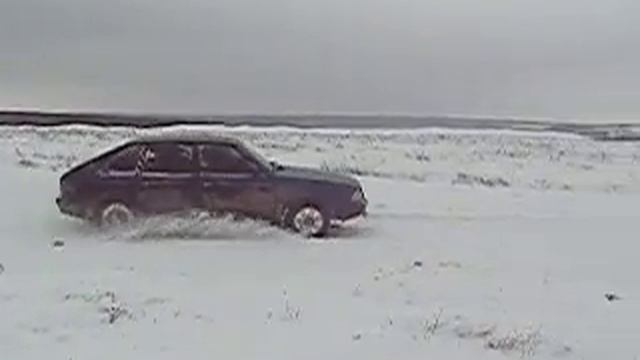 Жуки 2 смотреть онлайн