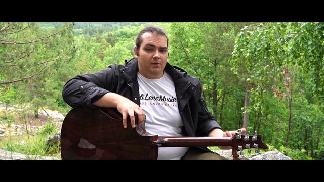 ГИТАРА С ПИКАНТНЫМИ 