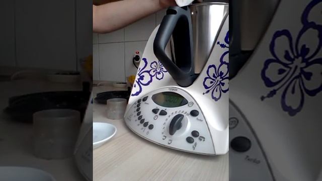 Паштет из сухих  помидор на хлеб Термомикс TM31