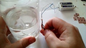 Бесконтактный датчик уровня жидкости.