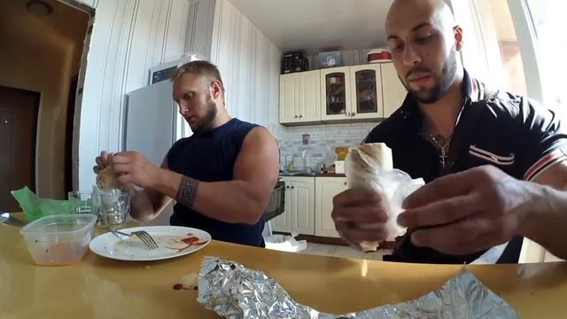 Vlog# Анекдот от Гарри. Шаурма в Густо - отстой. смотреть онлайн
