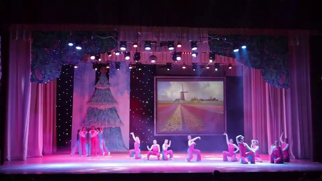 2021.12.23 Новорічна зустріч - I Believe in U (основний склад), Pasadena dance school смотреть онлайн