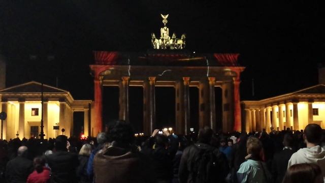 10 й фестиваль света в Берлине. смотреть онлайн