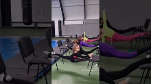 Растяжка  гимнастов