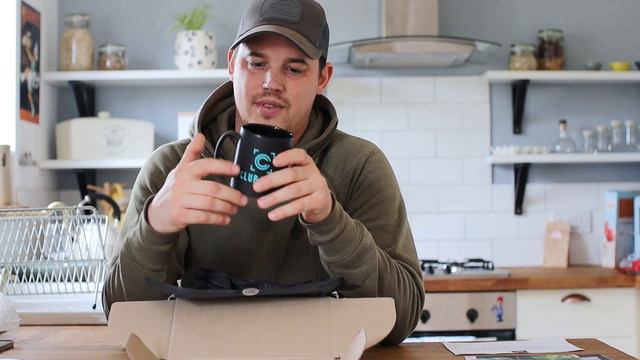 Club Carp Summer Unboxing - With Nash and Alan Blair. смотреть онлайн