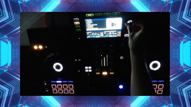 Drum and Bass Live Mix смотреть онлайн