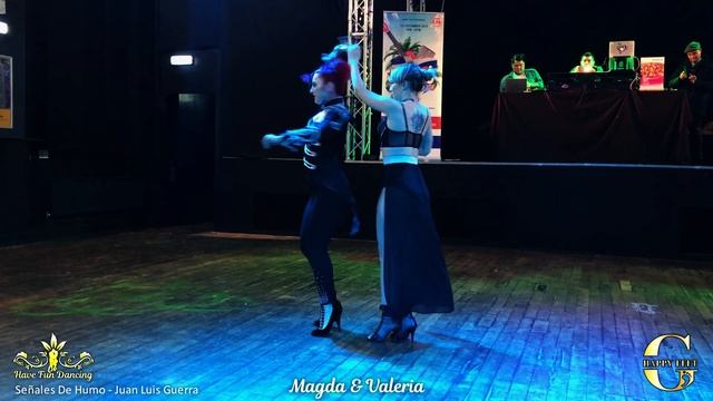 Bachata Dance Performance by Magda & Valeria at Dominican Bachata Fusion (Happy Feet) 4K смотреть онлайн