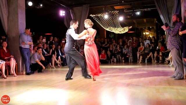 Ivan Nabokin & Anastazia Izvekova, 1/3 (Viviani - Carlos di Sarli) смотреть онлайн