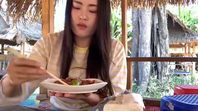 ib leeg noj tag 2 taig /ຕຳຫອຍແຄງ-ຕຳຕີນໄກ່ /Yada Vue 9/10/2019 смотреть онлайн