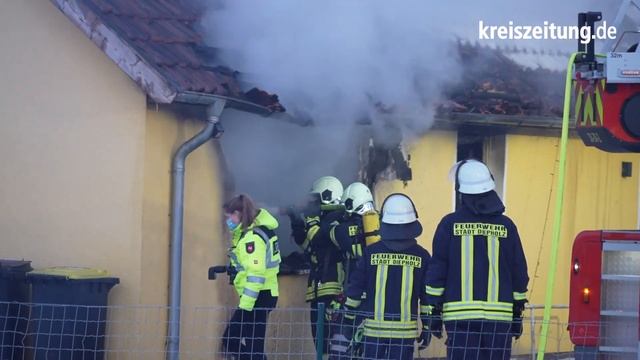 Vollbrand zerstört Einfamilienhaus in Diepholz смотреть онлайн