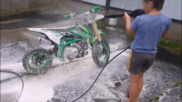 Мойка мотоцикла смотреть онлайн