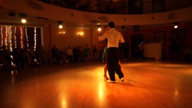 Haris Mihail & Malika Pitou Nicolier 6/6 в Jenavi Club (Санкт-Петербург). 3 ноября 2013. смотреть онлайн