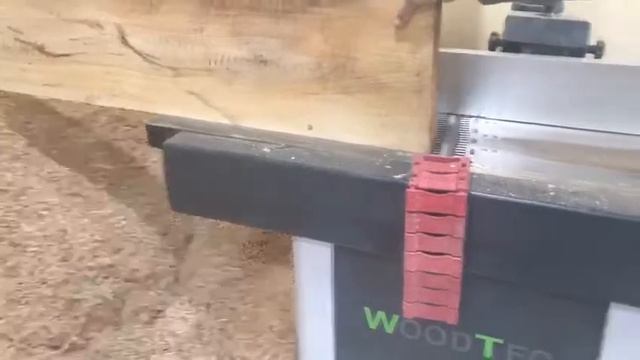 Станок фуговальный WoodTec F 300. Процесс фугования доски. Часть 1