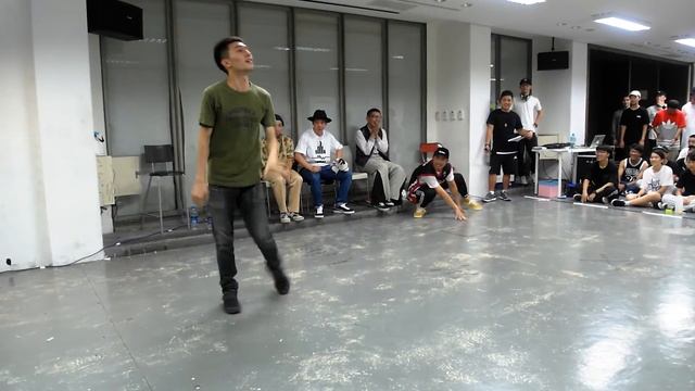 Locking Judge Demo 冠樺 (Funky Spirit Crew) | 20160904 Peace, Unity, Love & Having Funk Vol 4 смотреть онлайн